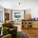 Grashuepfer Bis 6 Pers Apartment Freiensteinau