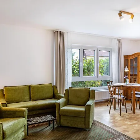 Grashuepfer Bis 6 Pers * Freiensteinau